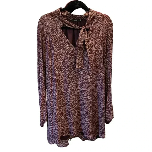 Aritzia Talula Cadogan Mini Dress Long Sleeve Shift - Picture 2 of 8
